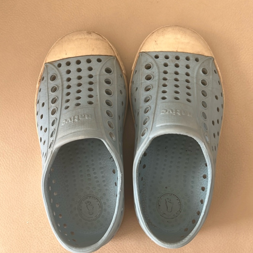 Sky Blue Toddler Native Shoes - Size 8